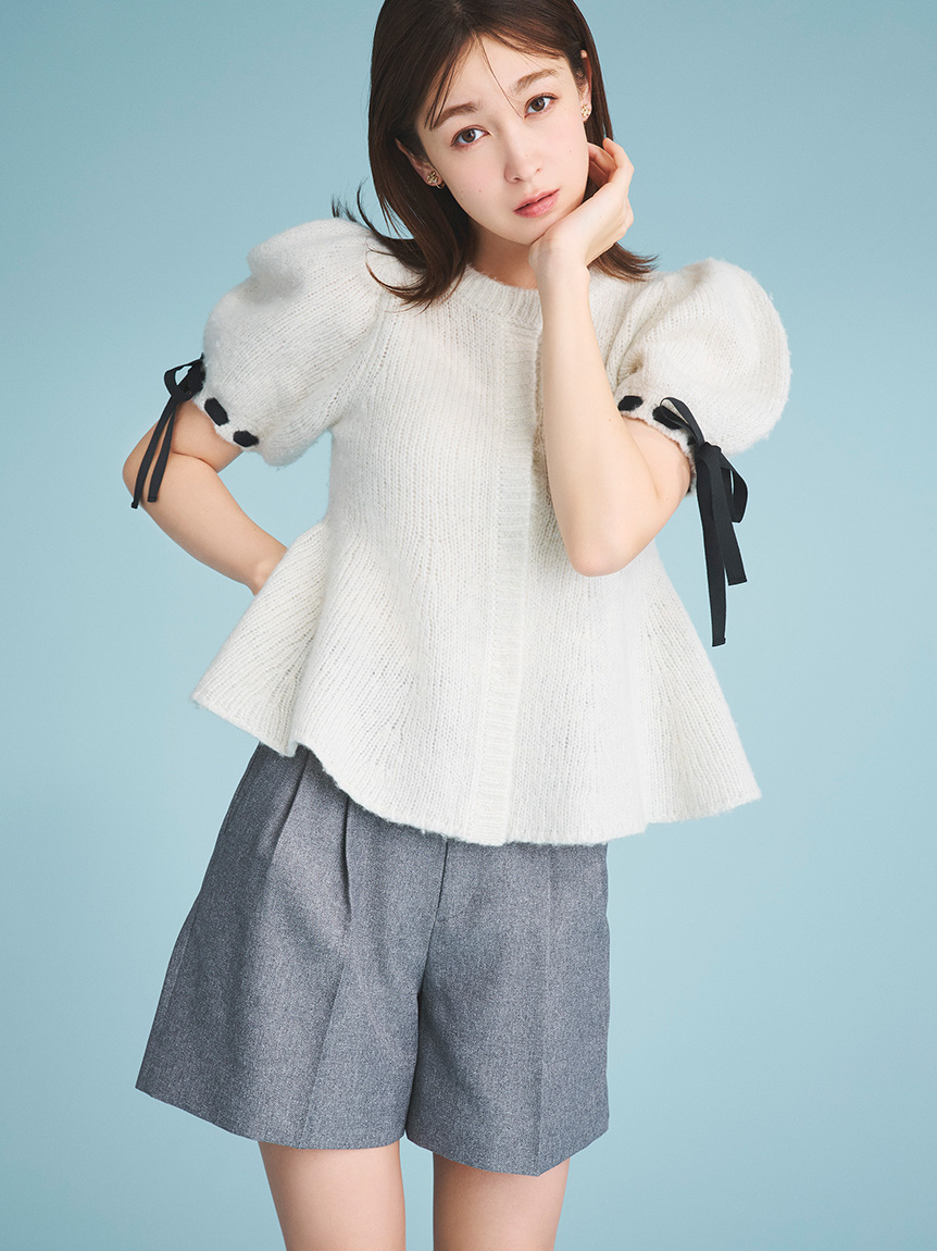 CELFORDベージュ サテン風 タックショートパンツ CELFORD｜バリエーションタックショートパンツ | Rakuten