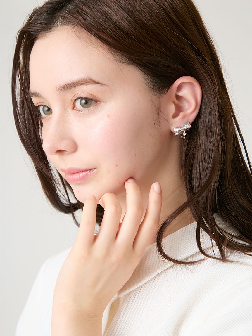スイングビジューリボンイヤリング(ピアス・イヤリング)｜ACCESSORIES