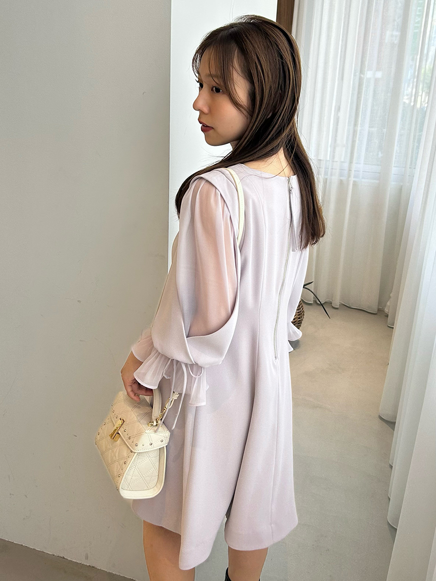 限定カラーあり】【リュタン】キルティングビジュースタッズポシェット