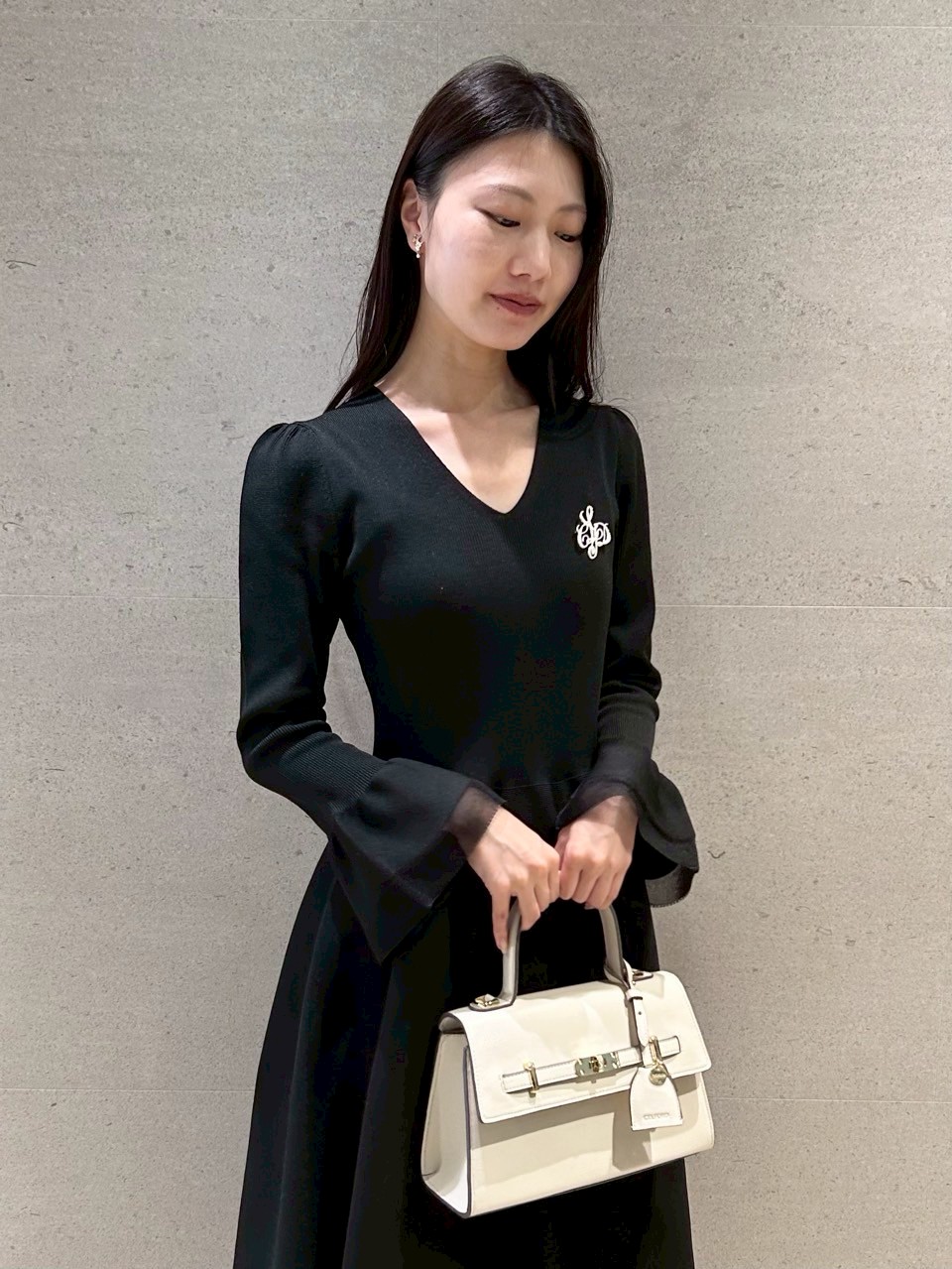 ビジューツイストバックルハンドバッグ(ハンドバッグ)｜BAGS（バッグ