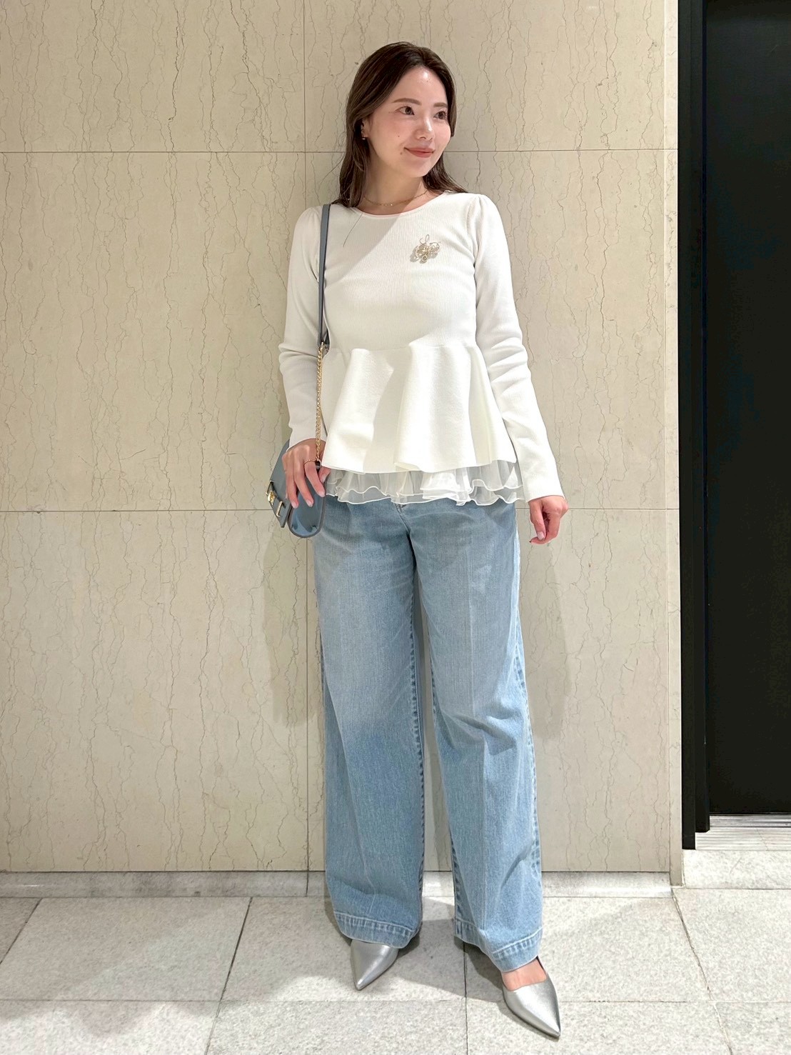 ビジューツイストバックルショルダーバッグ(ハンドバッグ)｜BAGS