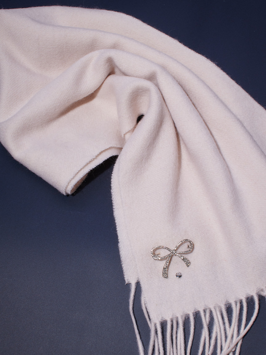 ビジューブローチ付きカシミヤ混ストール(ショール・ストール