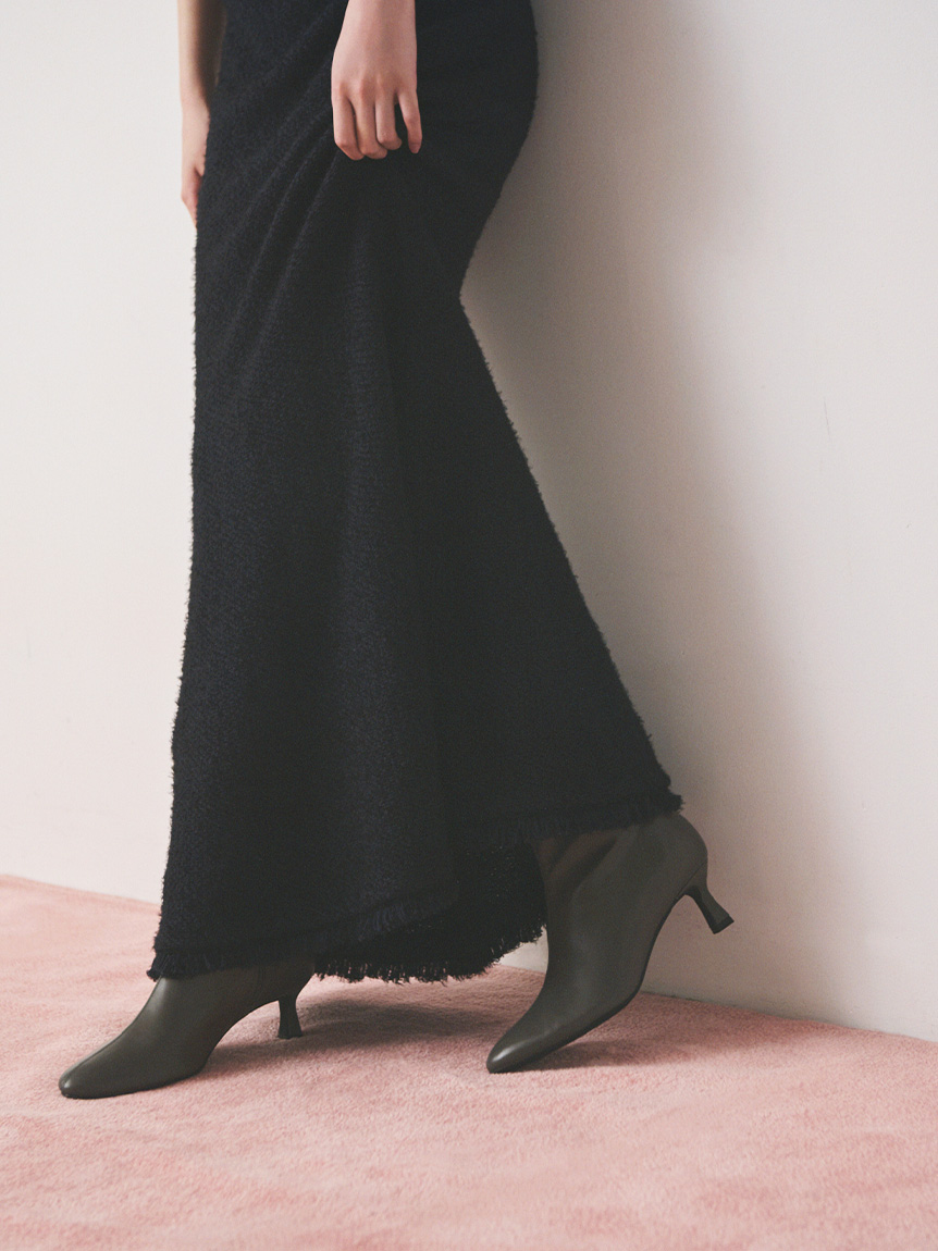 ロゴチャーム付きストレッチショートブーツ(ブーツ)｜SHOES