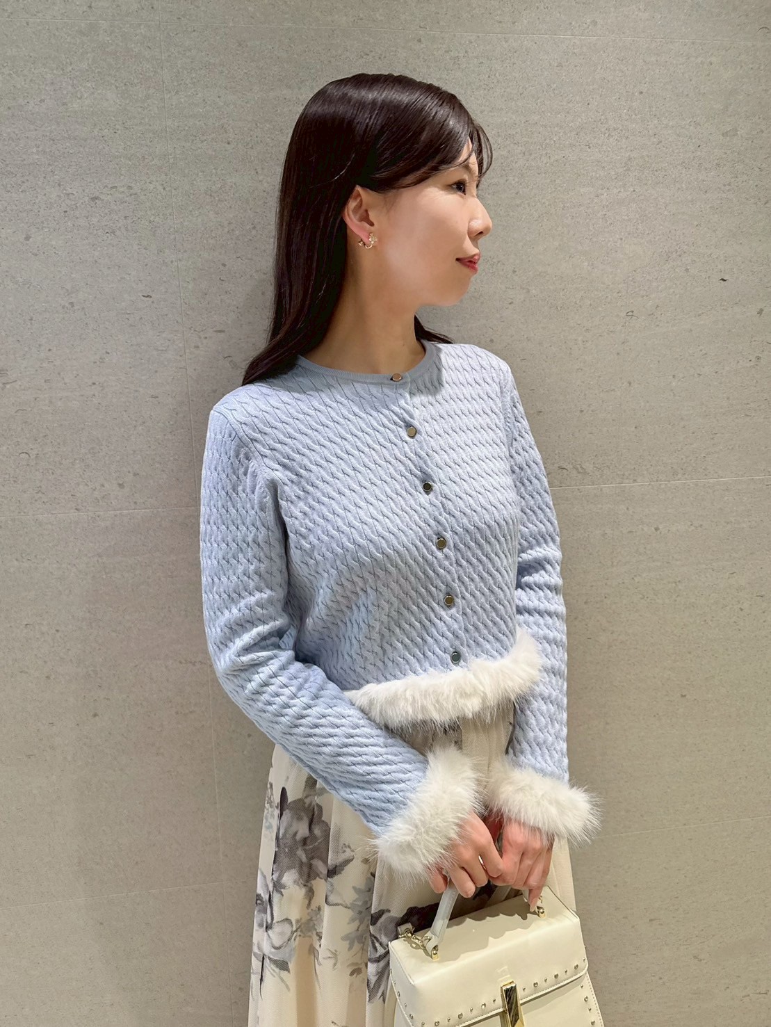 限定カラーあり】シルクカシミア混ファートリムカーディガン