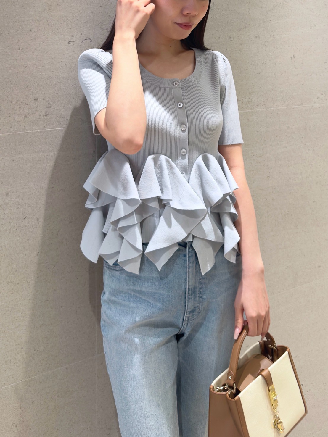 WEB・一部店舗限定カラー】ラッフルフリルペプラムニットカーディガン