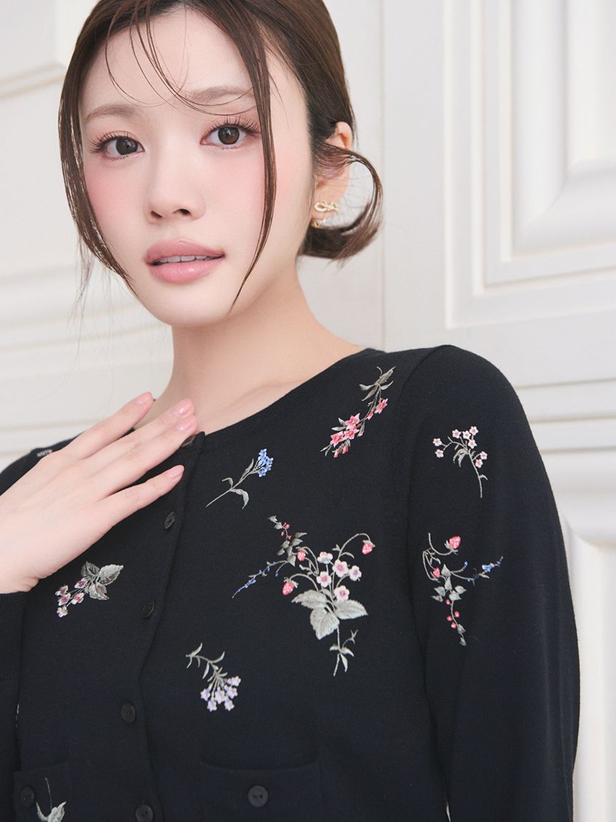 フローラルエンブロイダリーカーディガン(ニットプルオーバー)｜TOPS