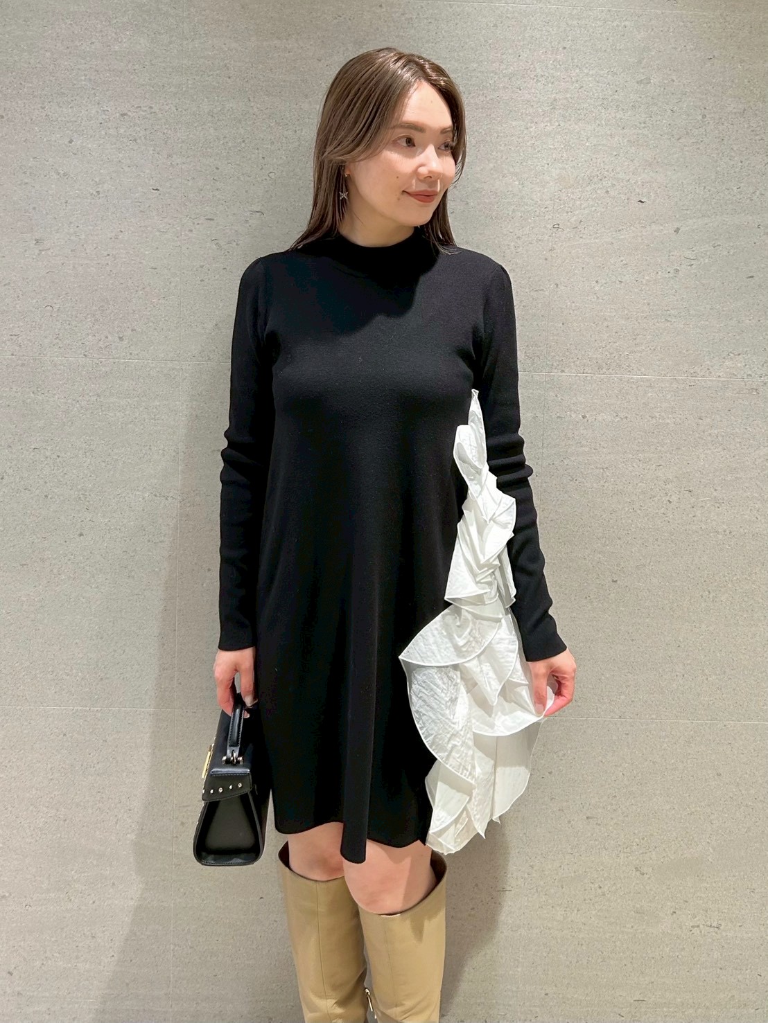 ラッフルデザインドッキングニットワンピ(デイリーワンピース)｜DRESS