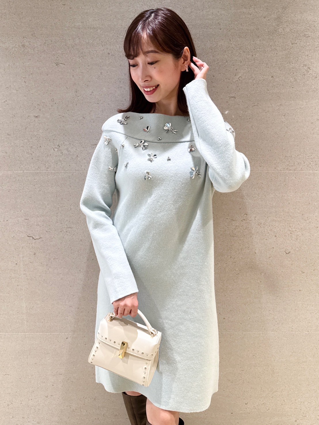 セルフォード❤︎ビジューニットワンピース ペタルビジューニットワンピース(デイリーワンピース)｜DRESS