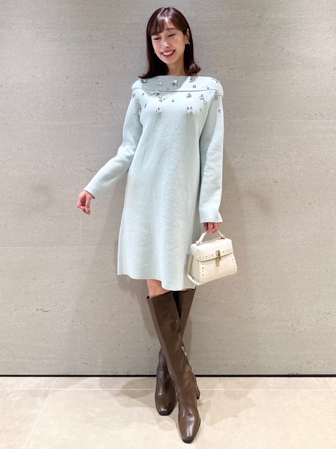 ペタルビジューニットワンピース(デイリーワンピース)｜DRESS（ドレス