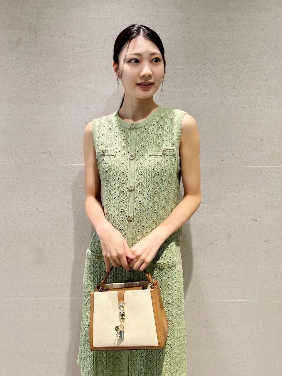 洗える】トリム透かし柄ミニワンピース(デイリーワンピース)｜DRESS
