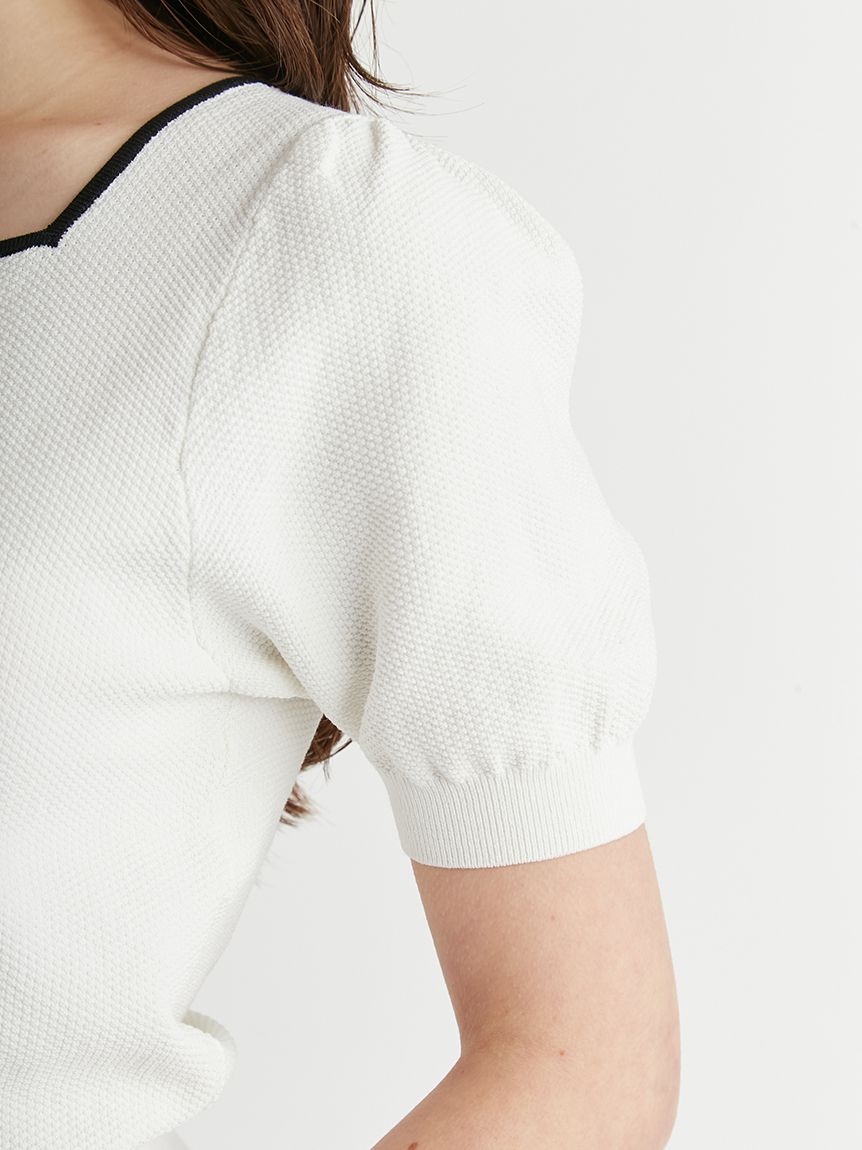 刺繍入りスクエアネックニットプルオーバー(ニットプルオーバー