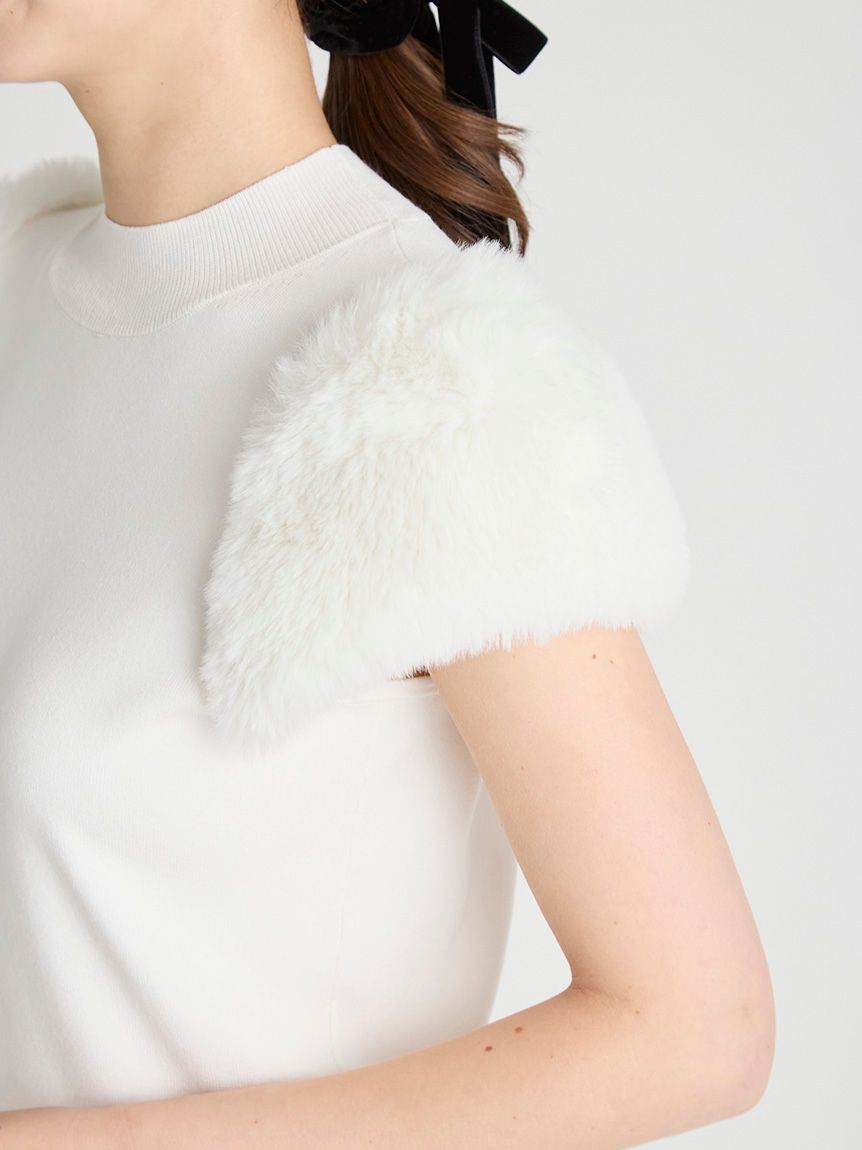 ほぼ未使用✨2024年購入 セルフォード シルク混 ファー袖 ニット Elegance in Fur】 ふんわり愛らしい袖で 大人の日常に特別感を