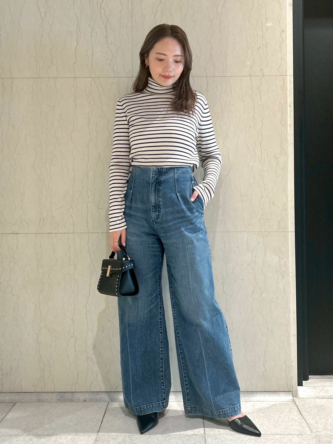 ウォッシャブル】カリグラフィー刺繍シルク混リブニットプルオーバー