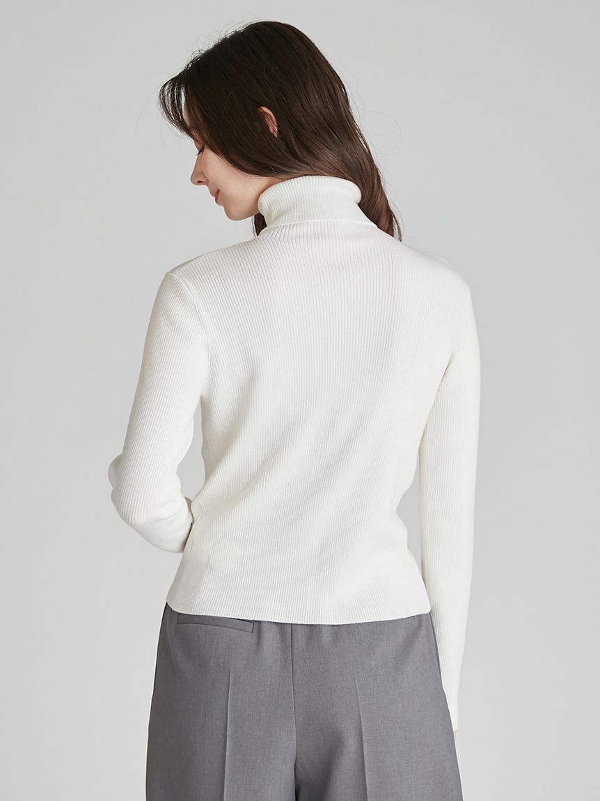 ウォッシャブル】カリグラフィー刺繍シルク混リブニットプルオーバー