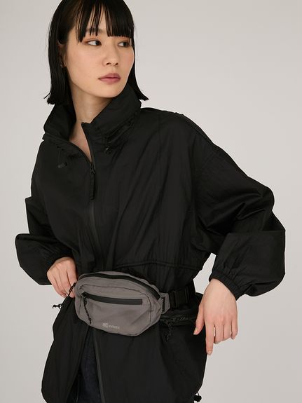 【美品】emmiブラックナイロンバックパック 限定カラー】撥水 emmiロゴマルチバックパック（バックパック