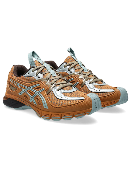 emmiブラウンサイズ1 adidas Originals for emmi】人気のモデルCAMPUS 80sを深みの