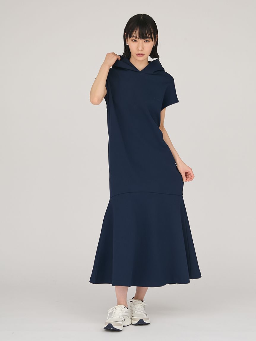 【限定カラー】emmiロゴフーディーワンピース