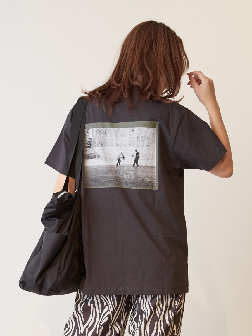 【emmi atelier】PHOTO T-shirts(CGRY-F)