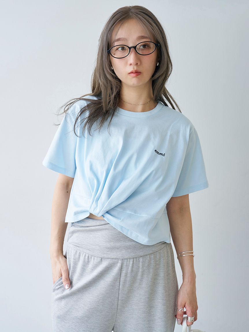 emmiロゴ裾タックデザインTシャツ(Tシャツ/カットソー)｜トップス