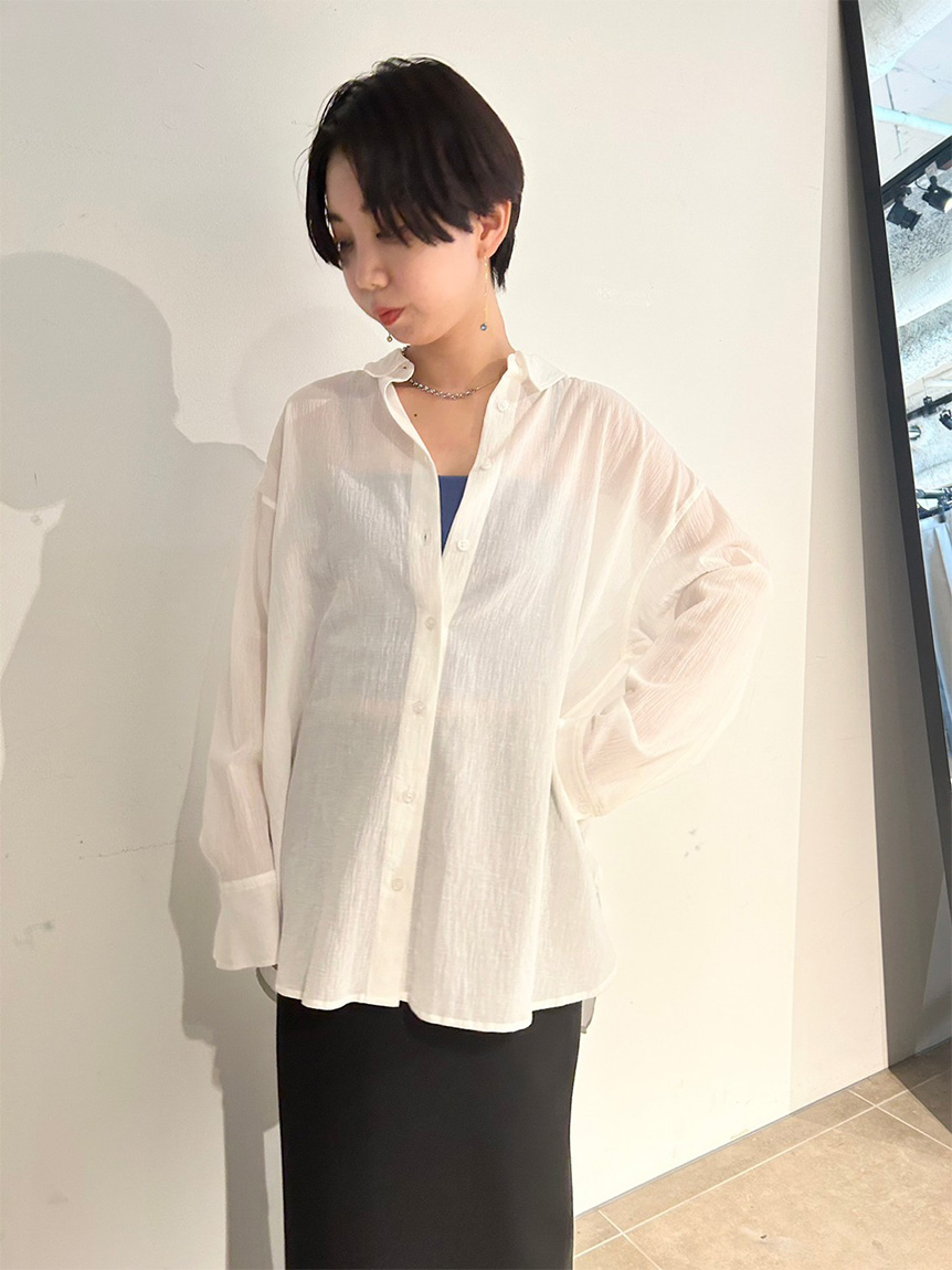 人気定番の emmi ベージュ atelier♡シャーリングブラウス シャツ