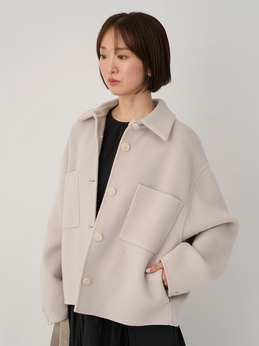 新品未使用品　ロイヤル roial サーフ ジャケット シープボア中綿ジャケット 新品未使用品 ロイヤル roial サーフ ジャケット シープボア中綿