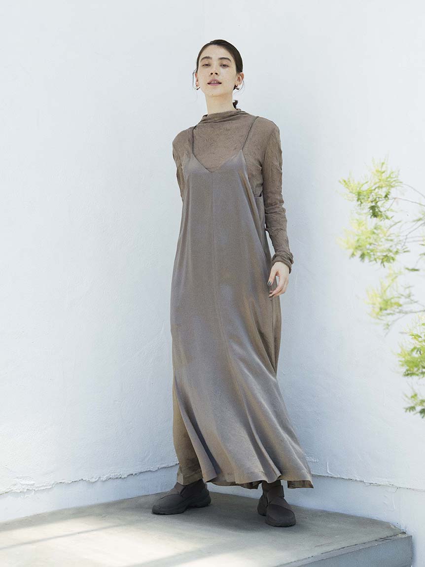 ワンピース Emmi エミ の通販サイト 公式