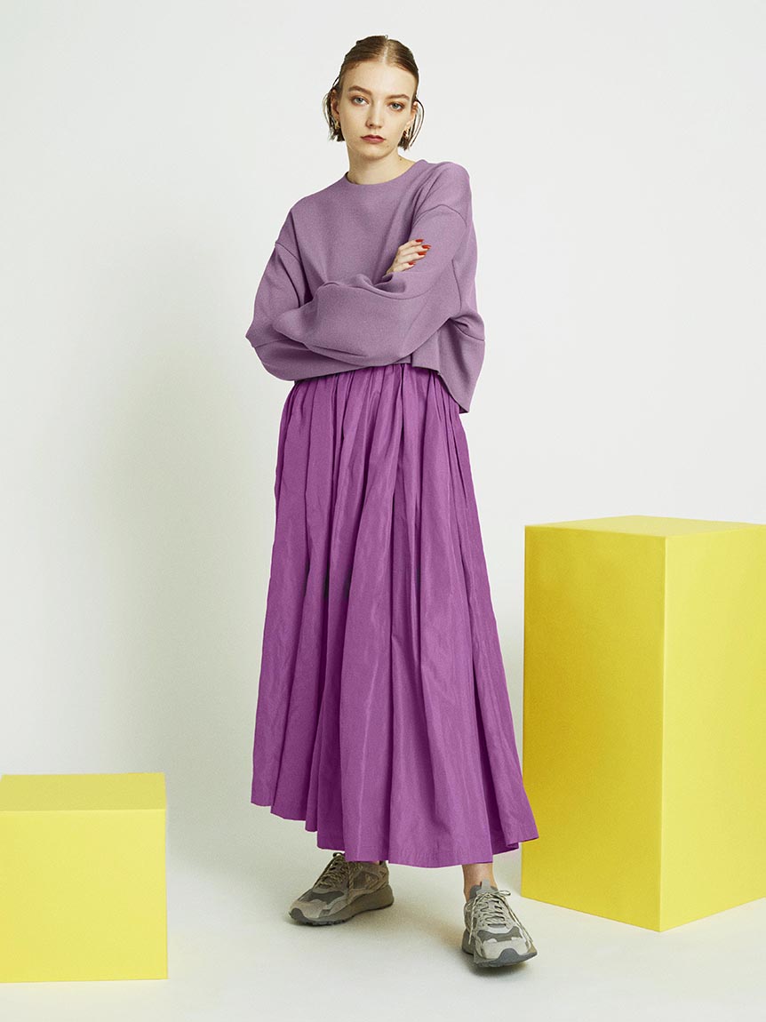 激安大特価 Emmi ダンボールスウェット ロゴ セットアップ トップス