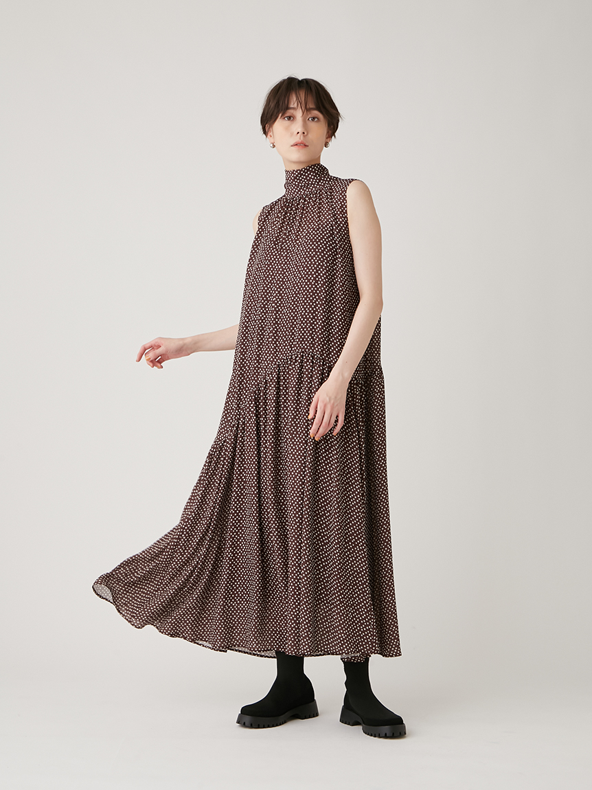 emmi atelier】ランダムドットハイネックワンピース(ワンピース)｜emmi