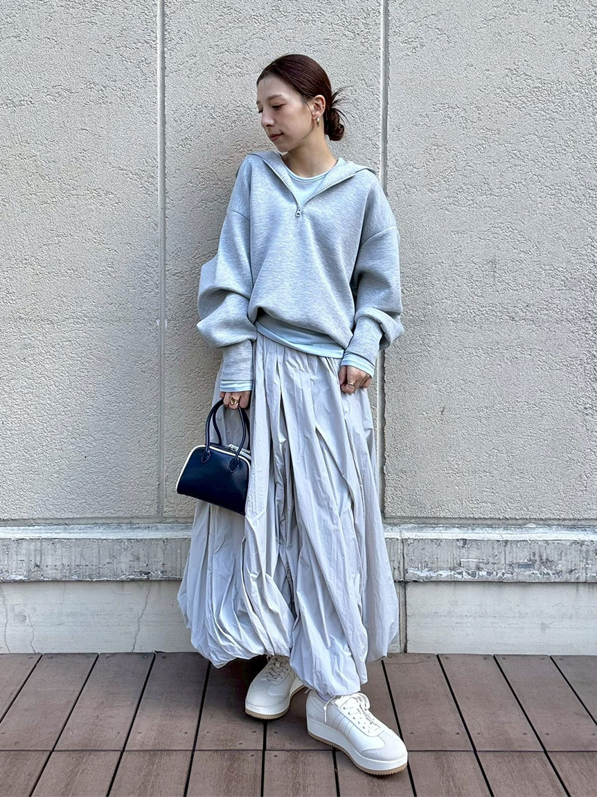 NEW YEAR'S SPECIAL ITEM】ダンボールフーディ×スカートセット