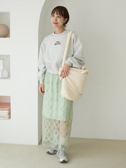 emmi 撥水ジャンパースカート VERYママ界隈で大バズり【emmi】の「撥水スカート」が春夏