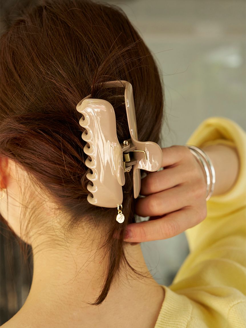ビッグヘアクリップ(ヘッドアクセサリー)｜グッズ｜emmi（エミ）の通販