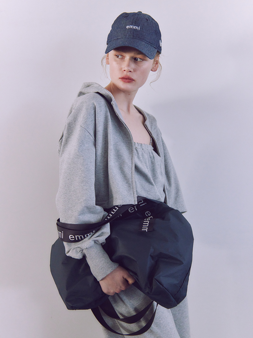 10th】【emmi|NEW ERA】9TWENTY emmiロゴキャンバスキャップ