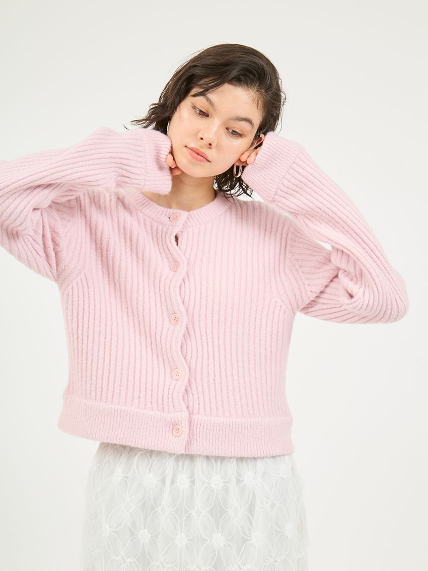 ブラッシュドアンサンブルニット