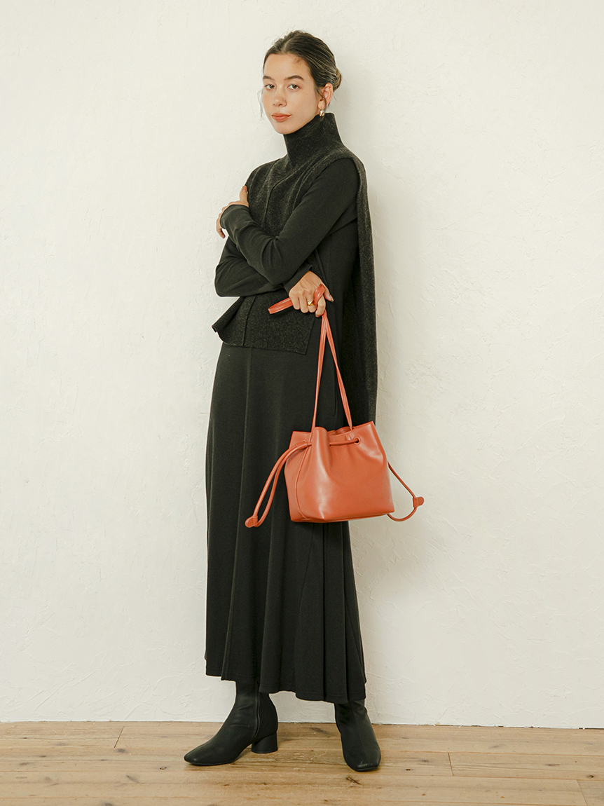 ワンピース Emmi エミ の通販サイト 公式