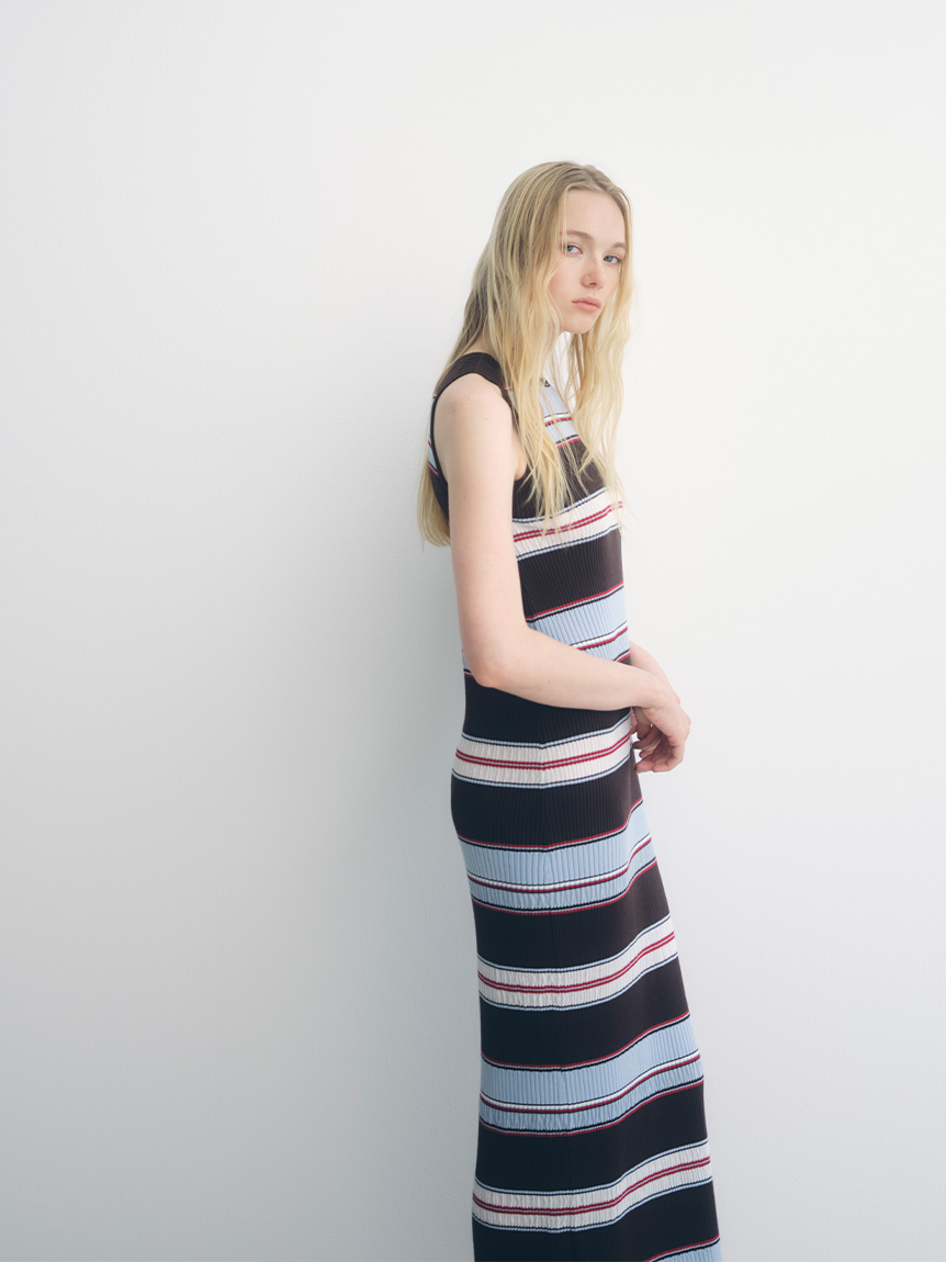 【ONLINE限定カラーあり】マルチボーダーニットワンピース