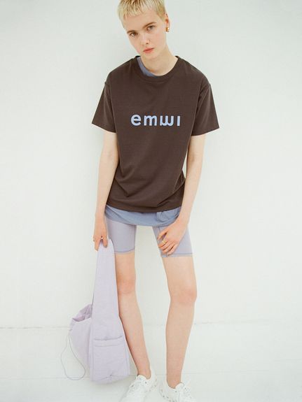 emmi yoga】サステナレッチハーフレギンス(YOGA WEAR)｜emmi（エミ）の通販サイト 【公式】