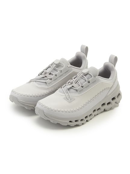 NIKE ウィンドブレーカー Sサイズ ホワイト　emmi NIKE ウィンドブレーカー Sサイズ ホワイト emmi - メルカリ