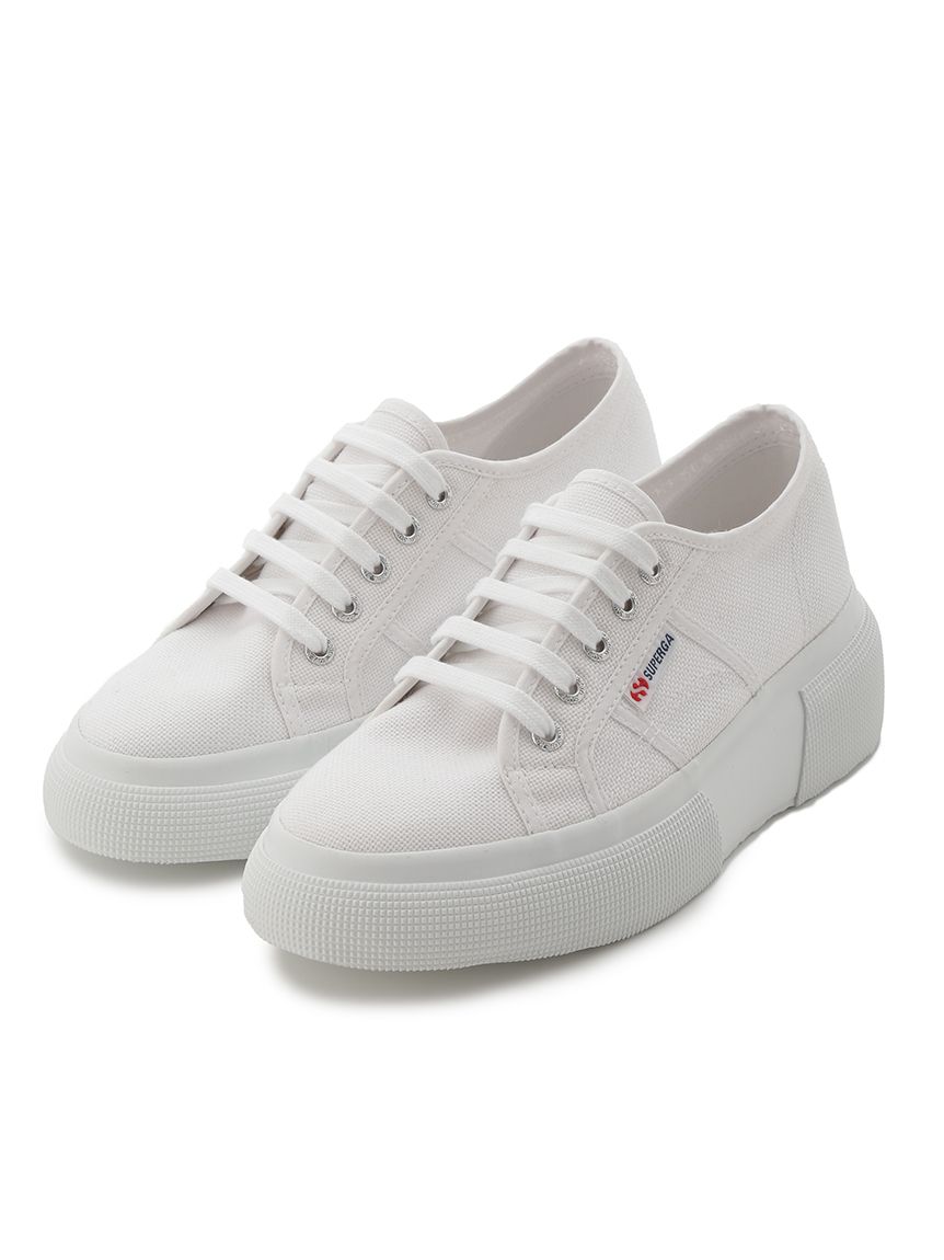 superga 販売 靴 紐が 太い