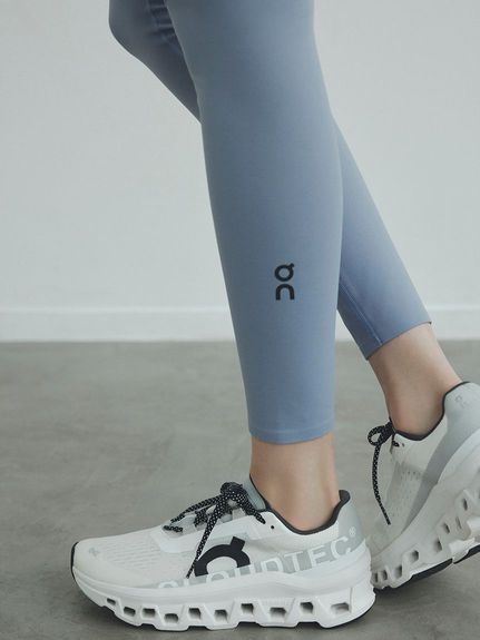 いずみにーず emmi×PUMA】Indoor Quiet Lux Wns（スニーカー）｜PUMA（プーマ