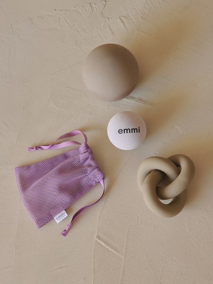emmi atelier - ｅｍｍｉ　ヨガマット emmiリバーシブルヨガマット(グッズ)｜emmi（エミ）の通販サイト