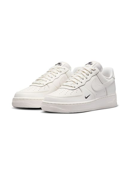 新着商品 NIKE】AIR FORCE 1 '07(スニーカー)｜シューズ｜emmi（エミ）の 靴