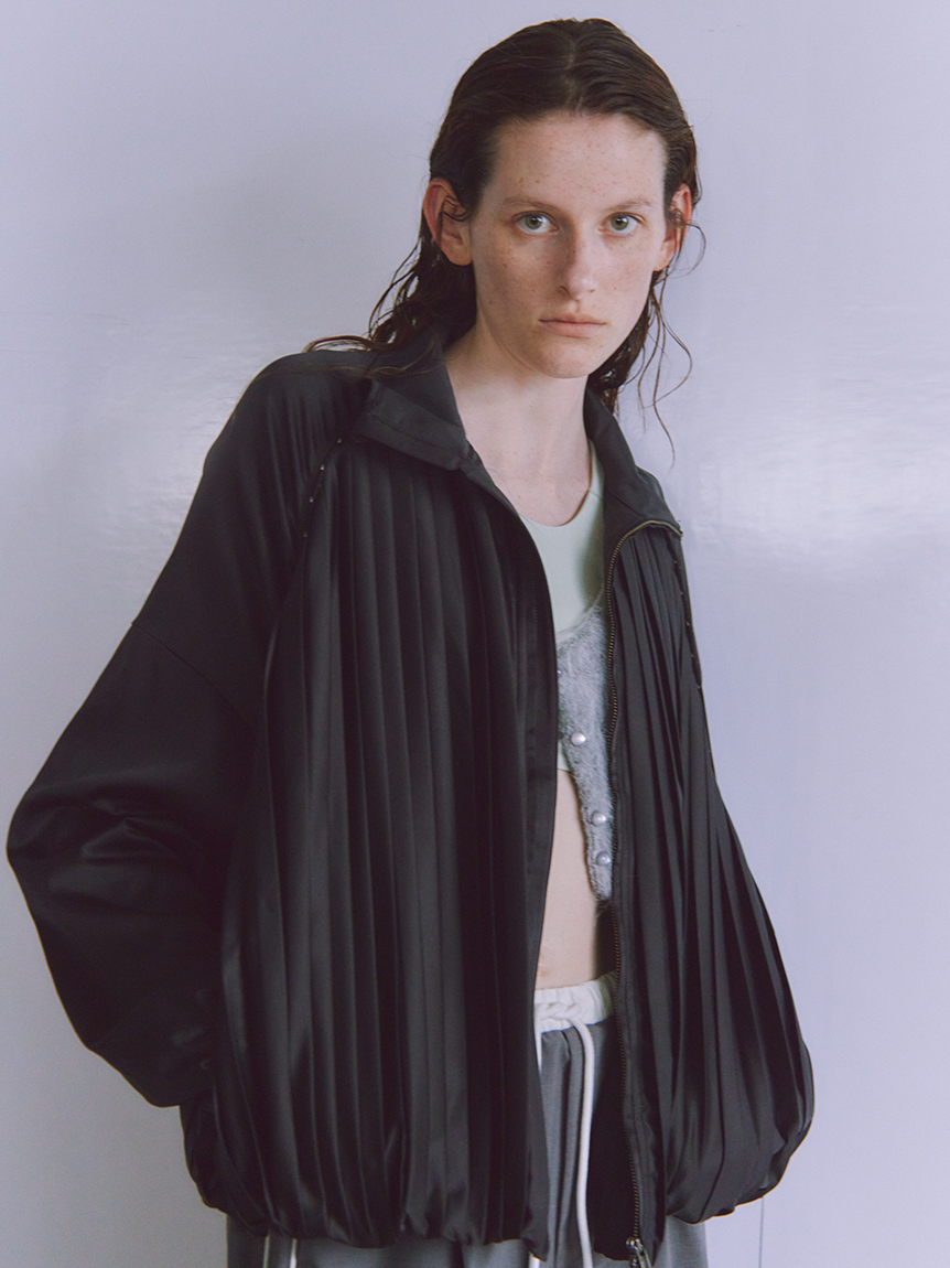 【NIKE】PLEATD TRK JKT