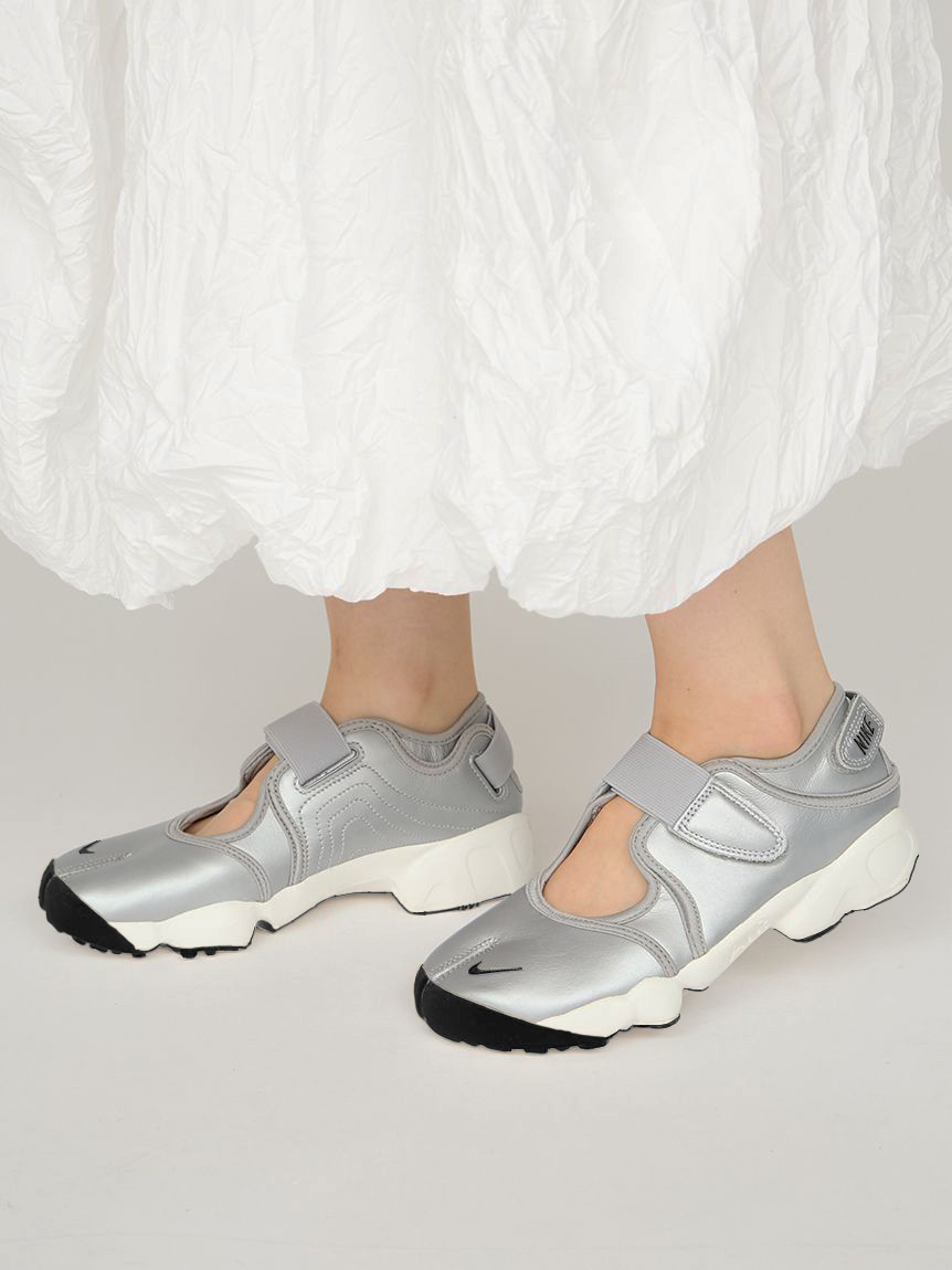 NIKE(ナイキ)｜emmi（エミ）の通販サイト 【公式】