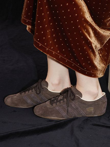 エミ adidas Originals for emmi】TOKYO W(スニーカー)｜シューズ｜emmi