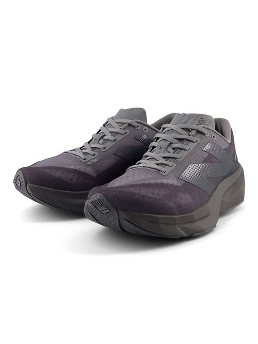 New balance】MFCX(スニーカー)｜シューズ｜emmi（エミ）の通販サイト