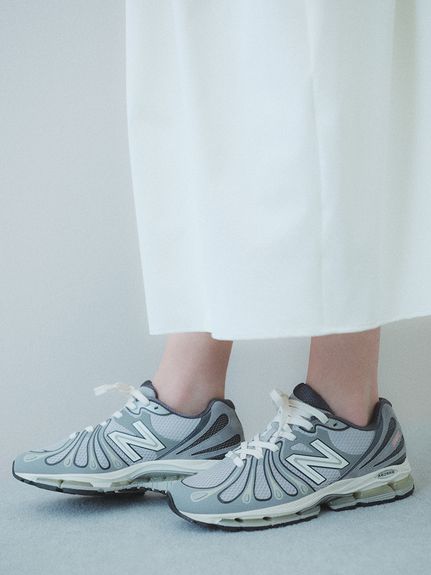 New Balance(ニューバランス) 通常商品のアイテム｜emmi（エミ）の通販