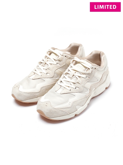 new balance x emmi