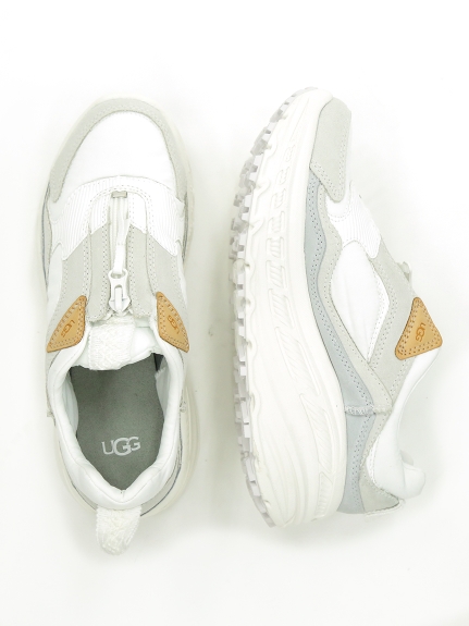 ugg white city
