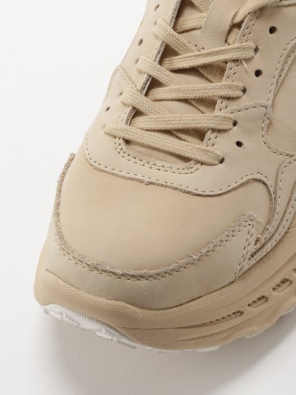 UGG】CA805(スニーカー)|シューズ|emmi(エミ)の通販サイト UGG】CA805(スニーカー)|シューズ|emmi(エミ)の通販サイト