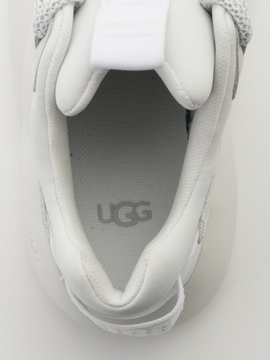 UGG】LA CLOUD LACE(スニーカー)|シューズ|emmi(エミ)の通販 UGG】LA CLOUD LACE(スニーカー)|シューズ|emmi(エミ)の通販